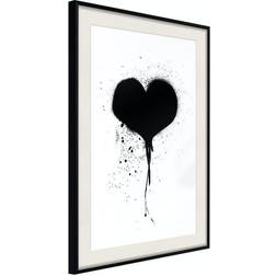 Arkiio Affisch Destroyed Heart [Poster] 30x45 Poster